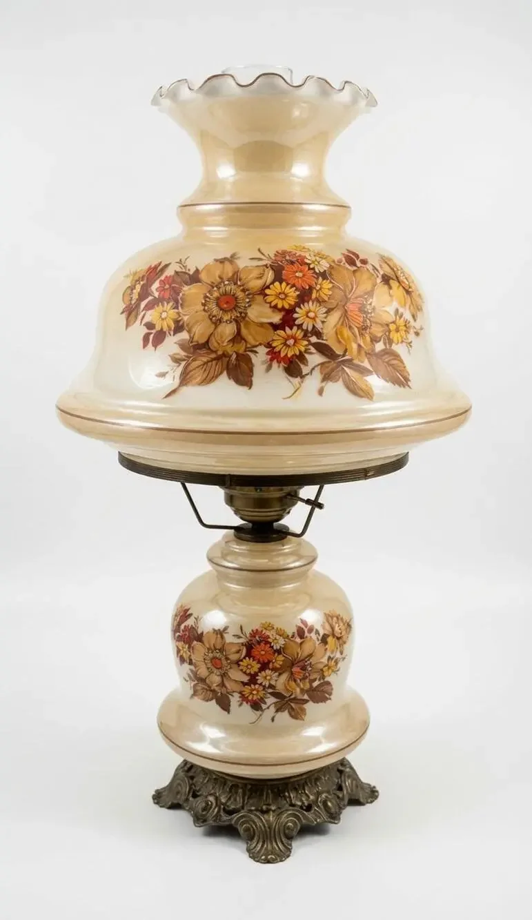 Vintage 1971 Gone With The Wind Style Hurricane Table Lamp | Milk Glass